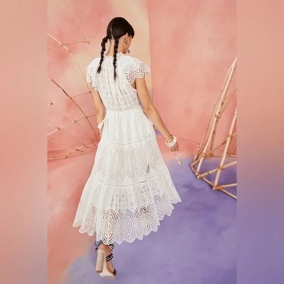 Ulla Johnson Gianna White Eyelet Midi Dress Size 0 XS Tiered Tasseled Boho Bride - Picture 3 of 16